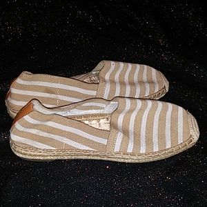 Vionic Coast Valeri size 8